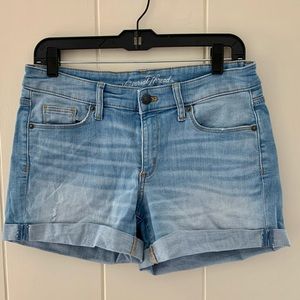 UNIVERSAL THREAD Women’s Jean Cuffed Shorts